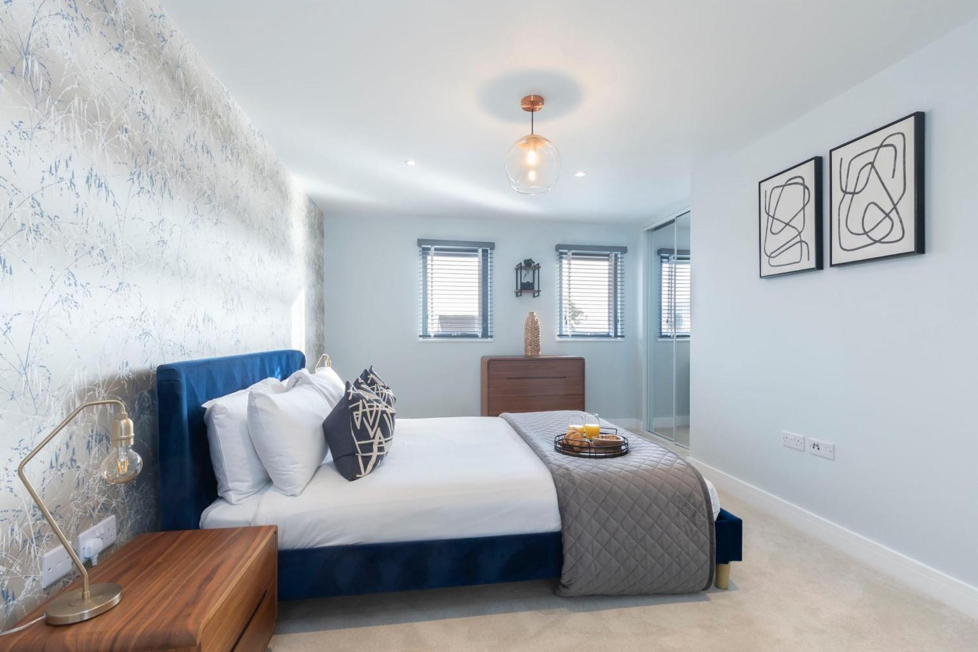 Elliot Oliver - The Old Surgery - Stunning 4 Bedroom With Parking In Holiday home *